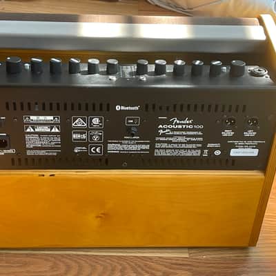 Fender Acoustic 100 2-Channel 100-Watt 1x8" Acoustic Guitar Amp image 3