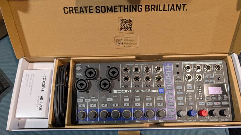 Zoom LiveTrak L6max Mixer & Digital Audio Recorder