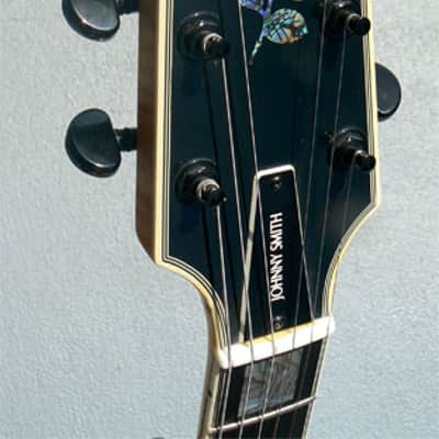 1999 Heritage Johnny Smith Rose: Rare Model, Artist Signed, All Carved, Showroom Condition image 10