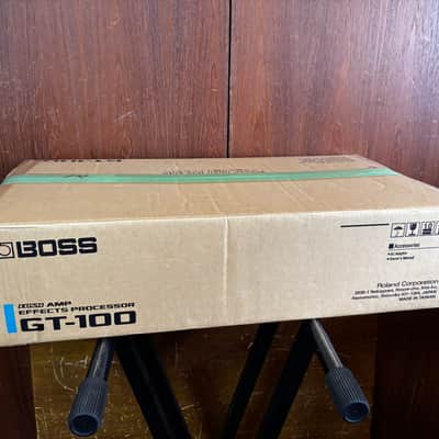 Boss GT-100 Multi Effects and Amp Modelling Guitar Pedal w/ box image 11
