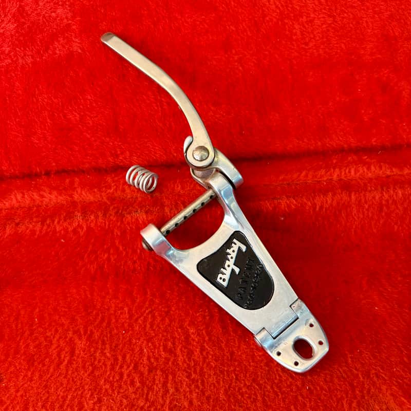 Bigsby B3 Vibrato guitar tailpiece