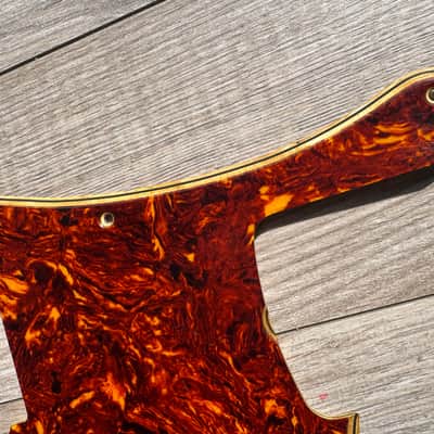 Vintage Fender Precision 60 thru 71  Tortoise USA avri 62 60’s pickguard USA image 10