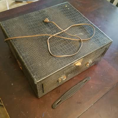Philco Rare snakeskin automatic record player phonograph turntable 1940s image 8