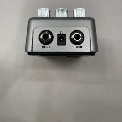 T-Rex Engineering Tonebug Distortion Tone Bug Guitar Effect Pedal + Original Box image 6