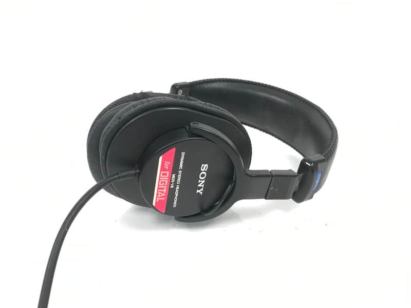 Sony MDR-V6 Dynamic Stereo Studio Monitor Headphones | Reverb