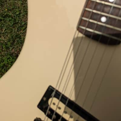 Kramer Baretta 1984 - Cream vintage image 4