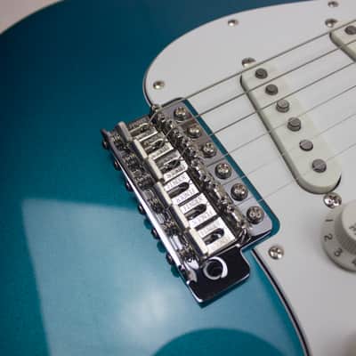 Fender FSR Collection Traditional Late 60s Stratocaster - Ocean Turquoise Metallic image 8
