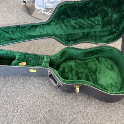 Martin D-35 1967 Dreadnought Acoustic - Natural image 25