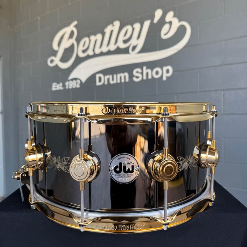 ~BENTLEY'S EXCLUSIVE!~ '1995' DW Collector's Series 6.5x14" Engraved Black Nickel over Brass Snare Drum w/ Gold Hardware (Rm4) image 1
