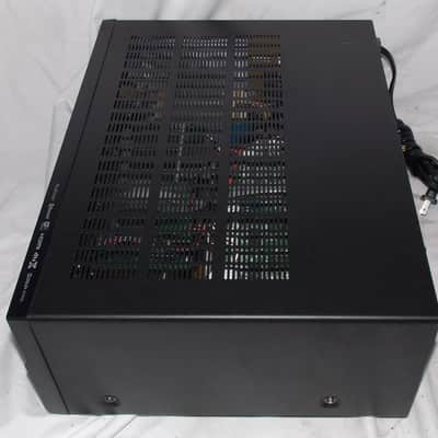 Yamaha RX-V681 receiver image 3