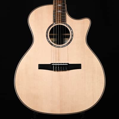 Taylor 814ce-N w/ Sitka Spruce Top & Indian Rosewood Back and Sides Acoustic/ Electric Guitar- Natural 2025 (1210085039) image 1