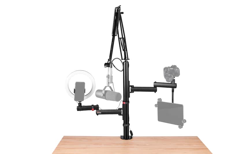 Gator Frameworks ID Series All-In-One Content Creator Tree with Light, Mic & Camera Attachments image 1