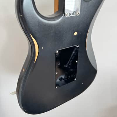 Fender Vintera '50s Tribute Stratocaster Road Worn 2023 - Black image 5