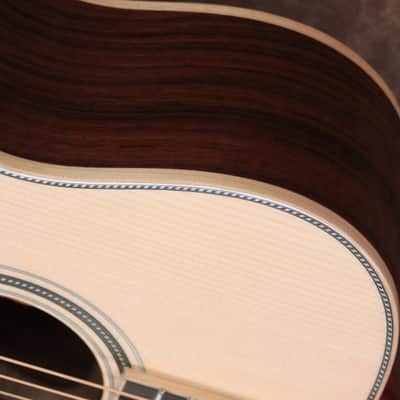 Larrivee OMV-44RE Orchestra Cutaway Rosewood LR Bagg’s Element VTC High Gloss - Natural image 4