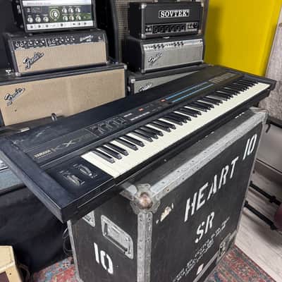 Yamaha KX-76 76-key MIDI Master Keyboard Controller image 7