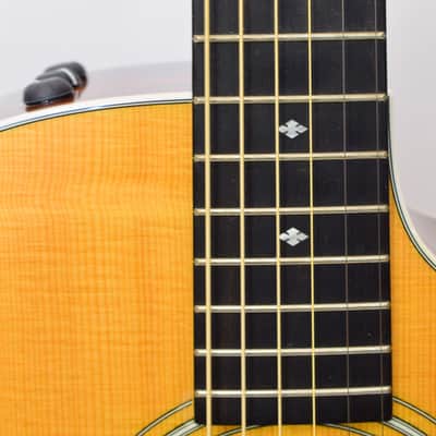 2016 Taylor 214ce DLX Grand Auditorium Acoustic Electric Guitar, Natural w/ Case image 11