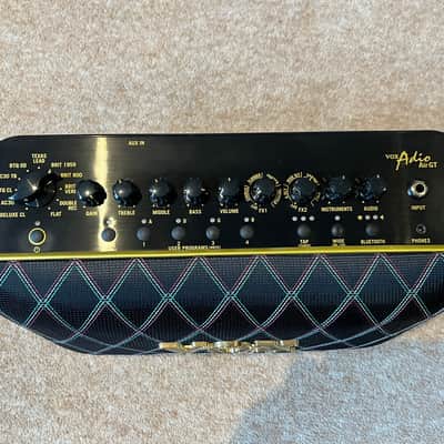 Vox Adio Air GT 50-Watt 2x3" Bluetooth Digital Modeling Guitar Practice Amp 2017 - Present - Black image 2