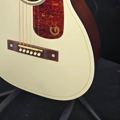 Gretsch Jim Dandy™ Parlor LTD, Walnut Fingerboard, Tortoise Pickguard, Vintage White image 3