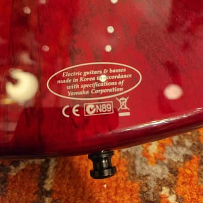 Yamaha TRB-1006 - 6 String Bass-Flamed Maple Top-Gig Bag-Set Up image 4