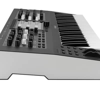 Waldorf Iridium Keyboard - Digital Polyphonic Synthesizer [Three Wave Music] image 5