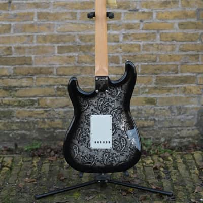 Fender Made in Japan Limited Edition Stratocaster - Black Paisley(1) image 13
