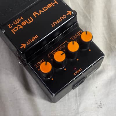 Boss HM-2 Heavy Metal Distortion Guitar Effect Pedal Made in Japan image 2