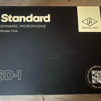 Universal Audio Standard SD-1 Cardioid Dynamic Microphone - White image 3