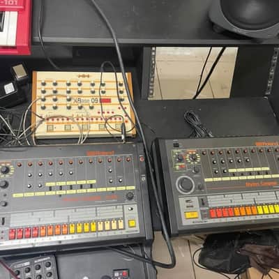 Roland TR-808 Rhythm Composer with Kenton midi