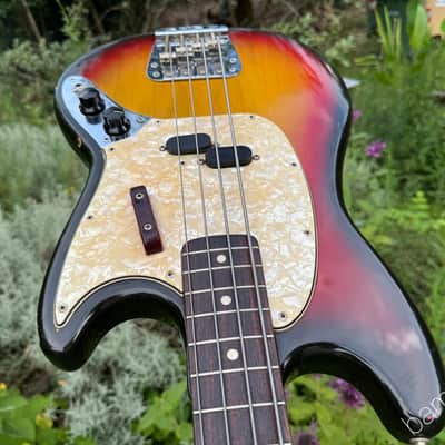 1973 Fender Mustang Bass - Sunburst - Clean Amazing Player - HSC image 8