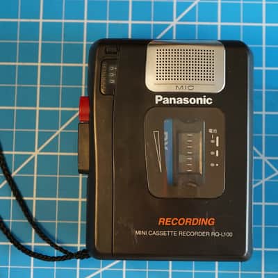 [Pro Serviced 🔥] Panasonic RQ-L100 Vintage Cassette Recorder Walkman image 5