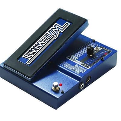 DigiTech Bass Whammy Pitch Shift Bass Effects Pedal image 3