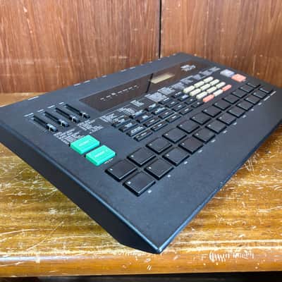 Yamaha RX7 Digital Rhythm Programmer Drum Machine New battery w/ power supply image 8