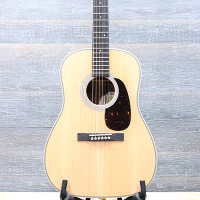 Martin O'ahu HG-28 Solid Flamed Hawaiian Koa HG-14 Fret Acoustic Guitar w/Bag image 2