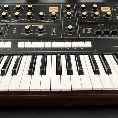 Yamaha CS-40M Duophonic Synthesizer 1979 - 1986 - Black