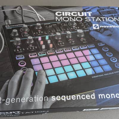 Novation Circuit Mono Station - Disco, Mint condition, original power supply & box included, <2 hours of use imagen 2