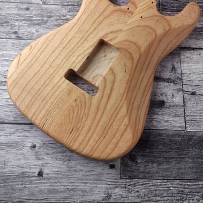 Oil Finish See-Through Northern Ash S Style Guitar Body, S Type Vintage Part Replacement Gadget,Unfinished, SSS Config image 6