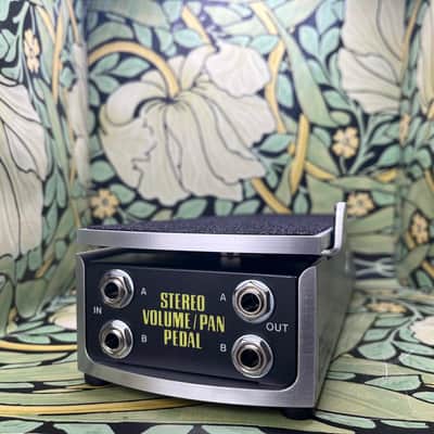 Ernie Ball Stereo Volume/Pan Pedal | Reverb
