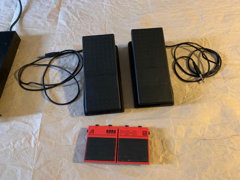 Yamaha FX-770 Guitar Effect Processor 90s with two FC7 Expression
