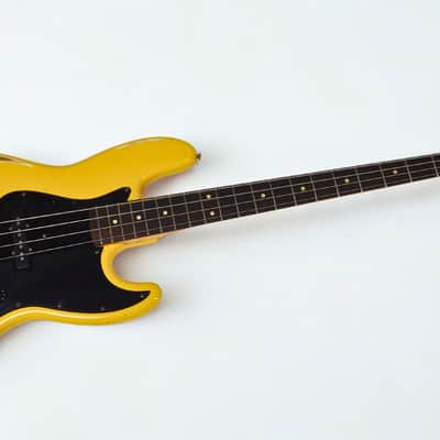 2025 Del Toro Josefa Bass - Stinger Yellow image 2