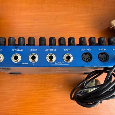 Mooer Ocean Machine 2010s - Blue image 3