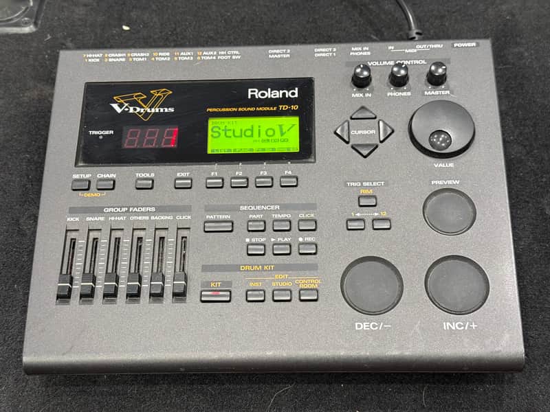 Roland TD-10 Drum Sound Module 1997 - 2000 - Gray image 1