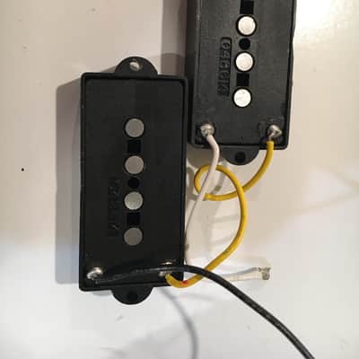Fender 048614 standard precision bass pickup 2017 Black image 4