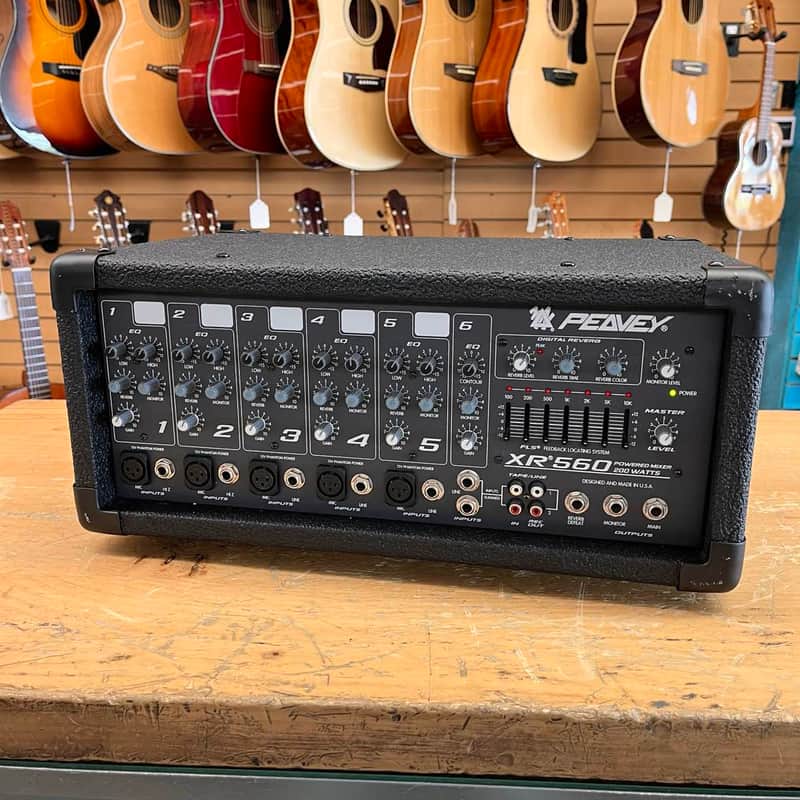 Peavey XR560 Powered Mixer 200W image 1