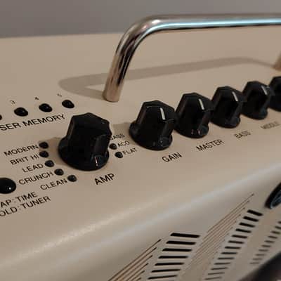 Yamaha THR10II 20-Watt 2x3" Stereo Digital Modeling Guitar Combo 2019 - Present - Tan Bild 4