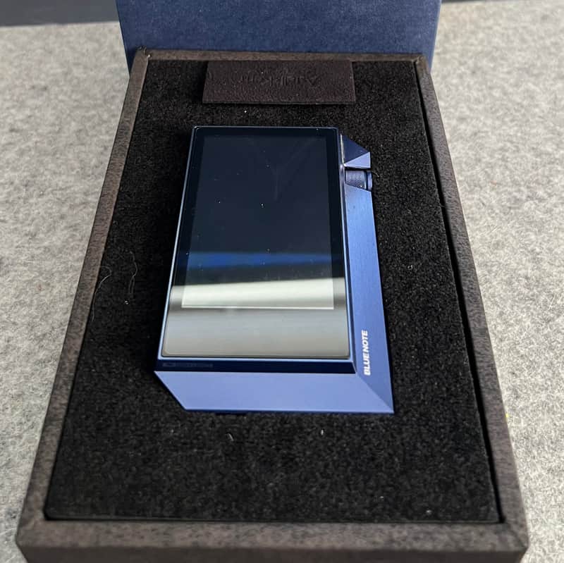 Astell & Kern AK240 Blue Note Edition 2017 - Blue Bild 1