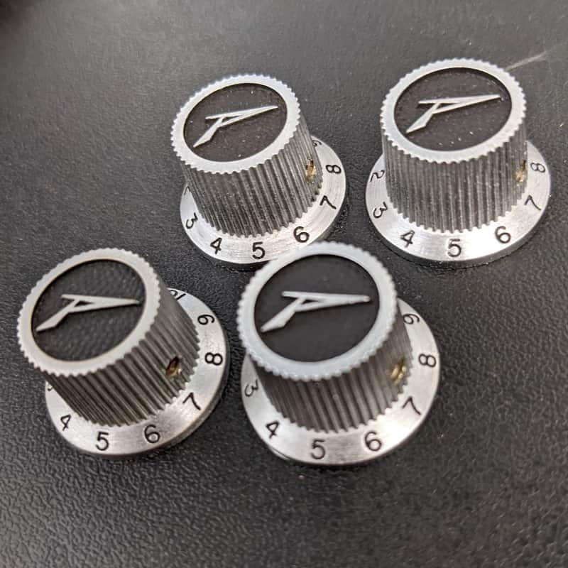 Peavey "P" T-Series Knobs // Set Of 4 // T-60 T-40 T-15 T-25 image 1