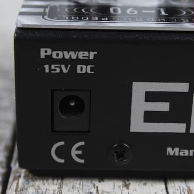 Eden I90 Professional Chorus Electric Bass Guitar Effects Pedal w Power Supply image 11