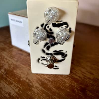 Lovepedal White Dragon Fuzz 2013 - White image 1