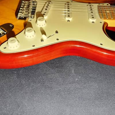 2011 Fender American Standard Stratocaster with Rosewood Fretboard - Sienna Sunburst image 6
