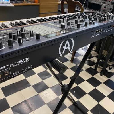 Immagine Arturia PolyBrute 61-Key Synthesizer 2021 - Present - Black - 12